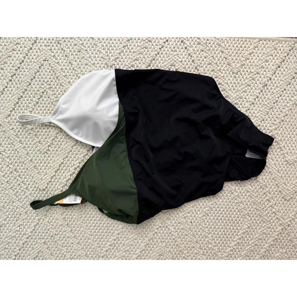 Stylish Colorblock Swimsuit
